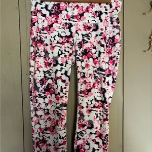 Xersion Pink and Black Floral Leggings